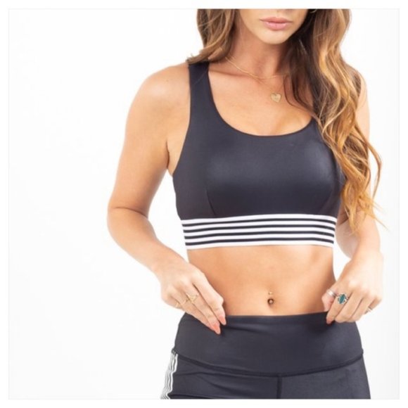 allfenix Other - ALLFENIX Kendall Strappy Striped Band Sports Bra Size XS